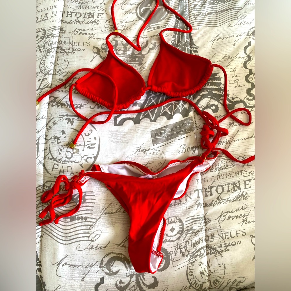 Red hot VENUS bikini.